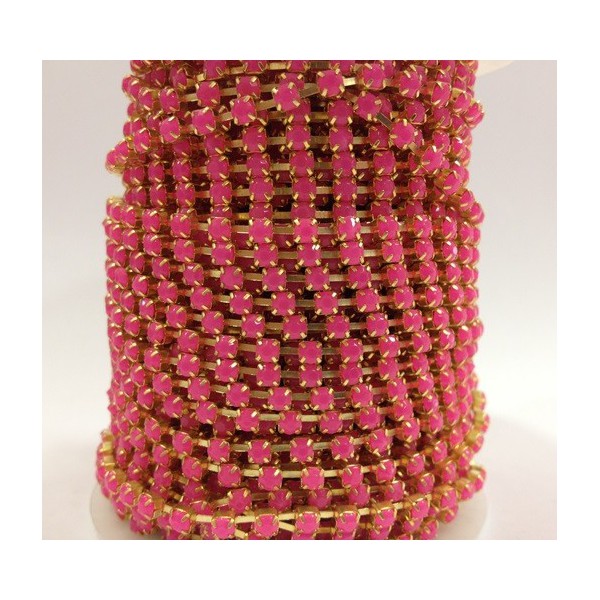 Catena con Strass in Resina 4mm Fucsia Fluo
