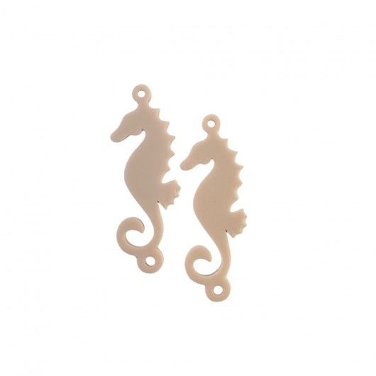 Nude seahorse