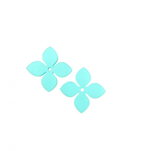Small turquoise flower
