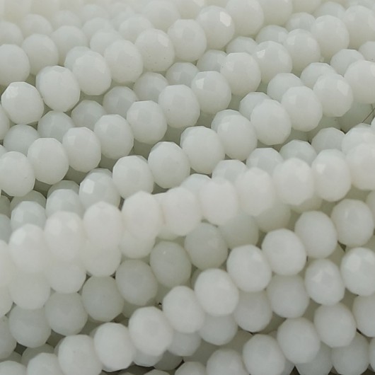 Cristallo sfaccettato 2,5x2mm White alabaster