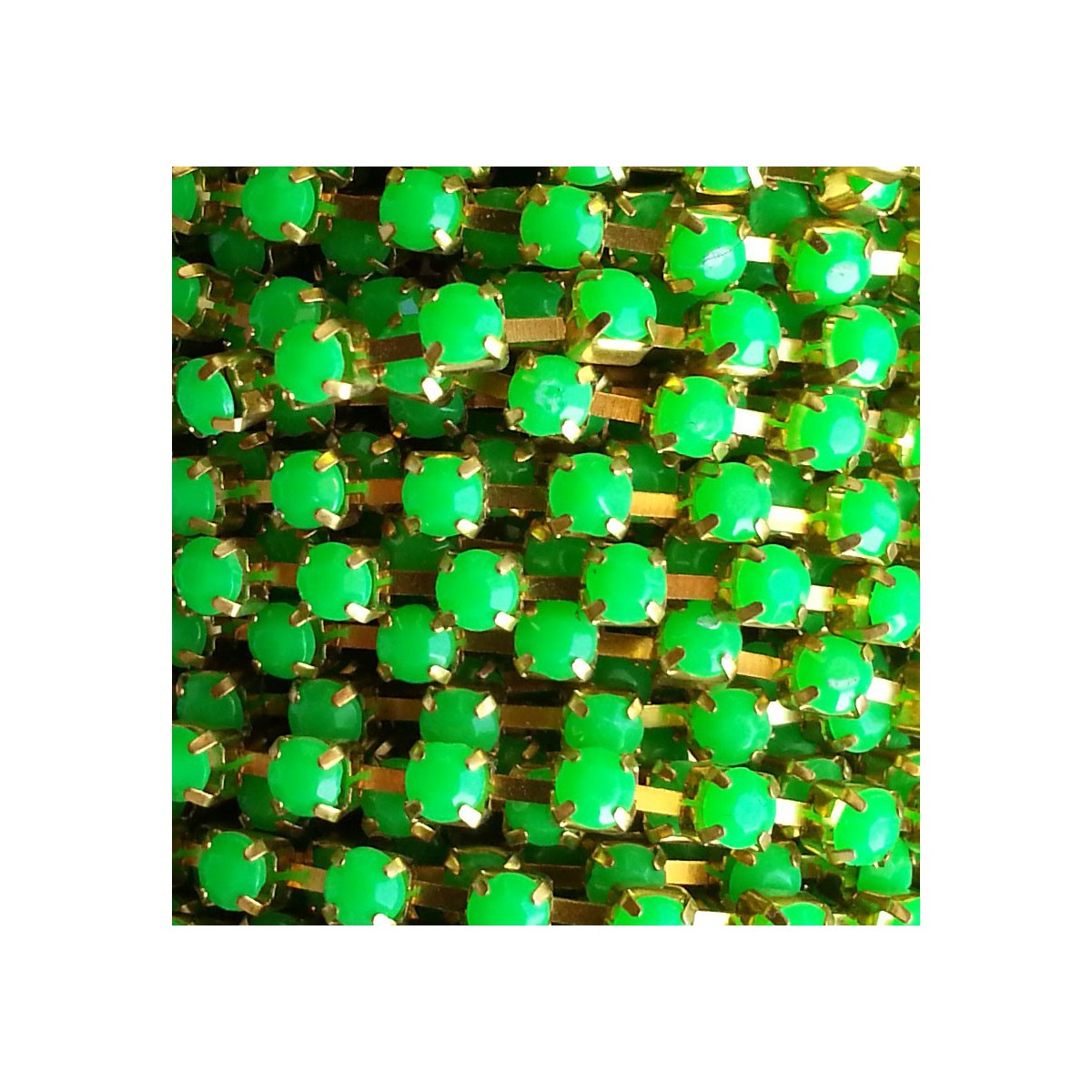 Catena con Strass in Resina 4mm Verde Fluo